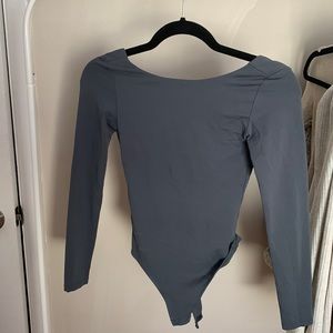 Aritzia Babaton Contour Boatneck Bodysuit